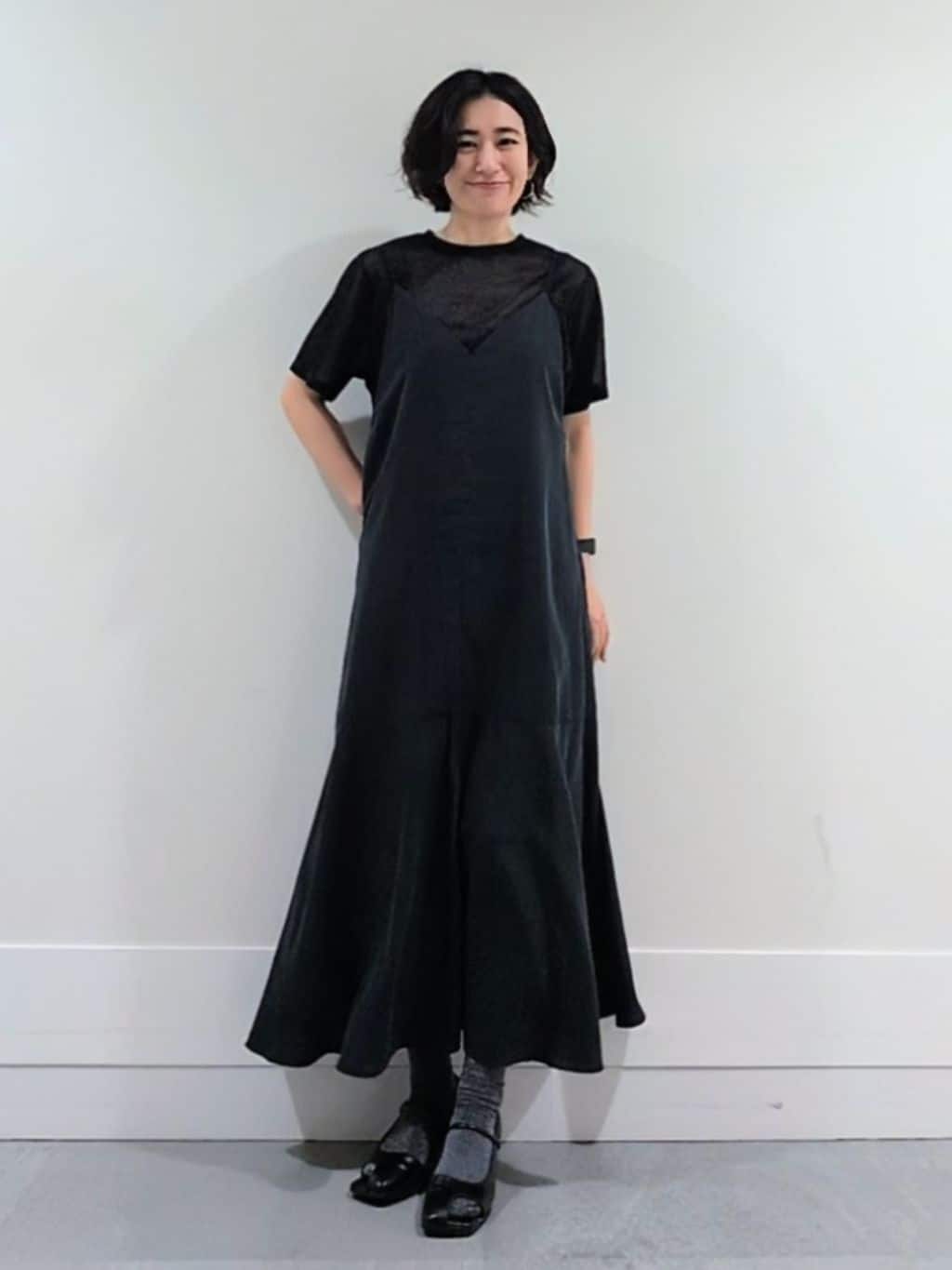 ミズタさんの「UNTITLED｜【洗える】ラメシアーTシャツ」を使ったコーディネート
