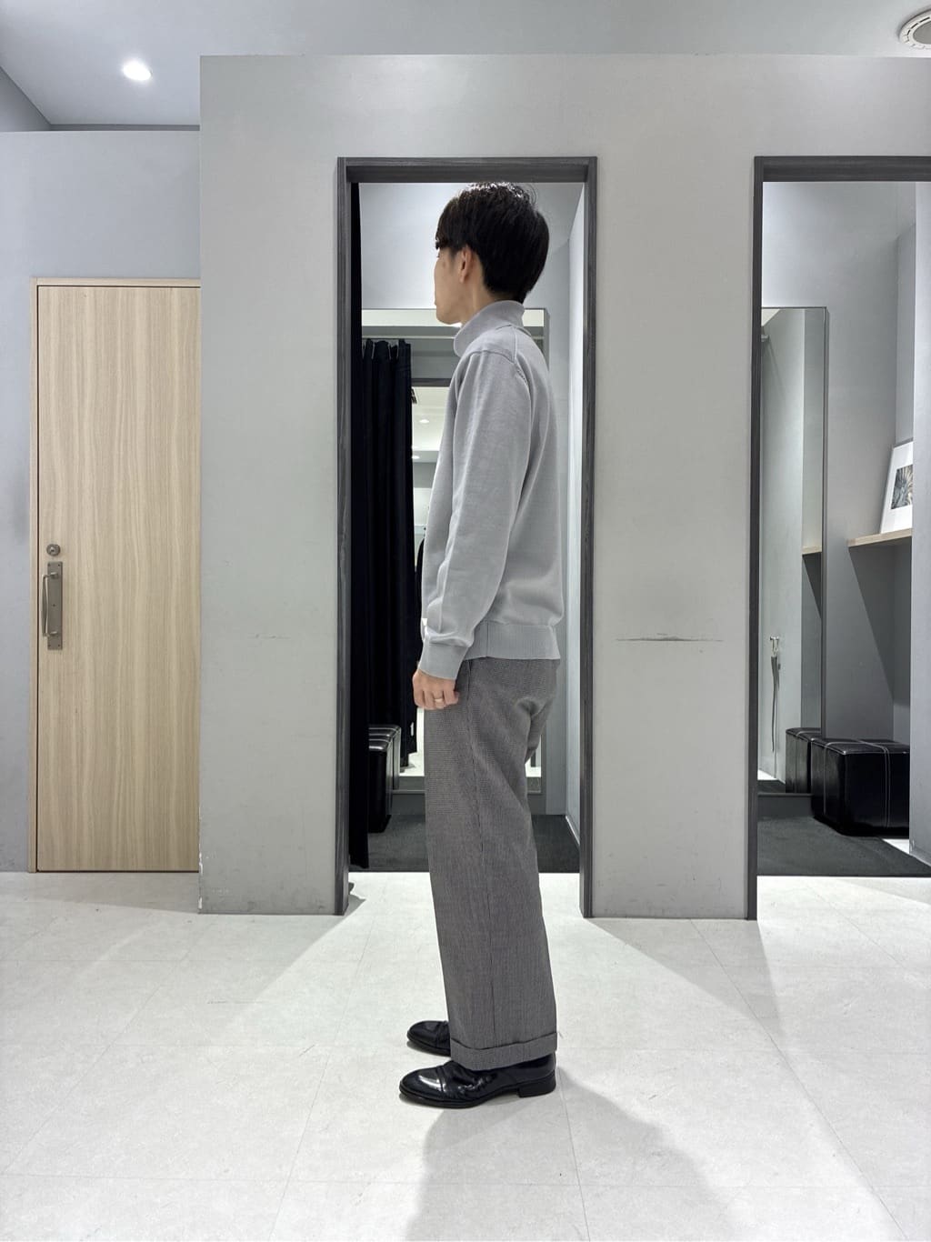 わいずみさんの「TAKEO KIKUCHI｜【360&deg;ストレッチ／セットアップ対応】None Of Stress ジャケット」を使ったコーディネート