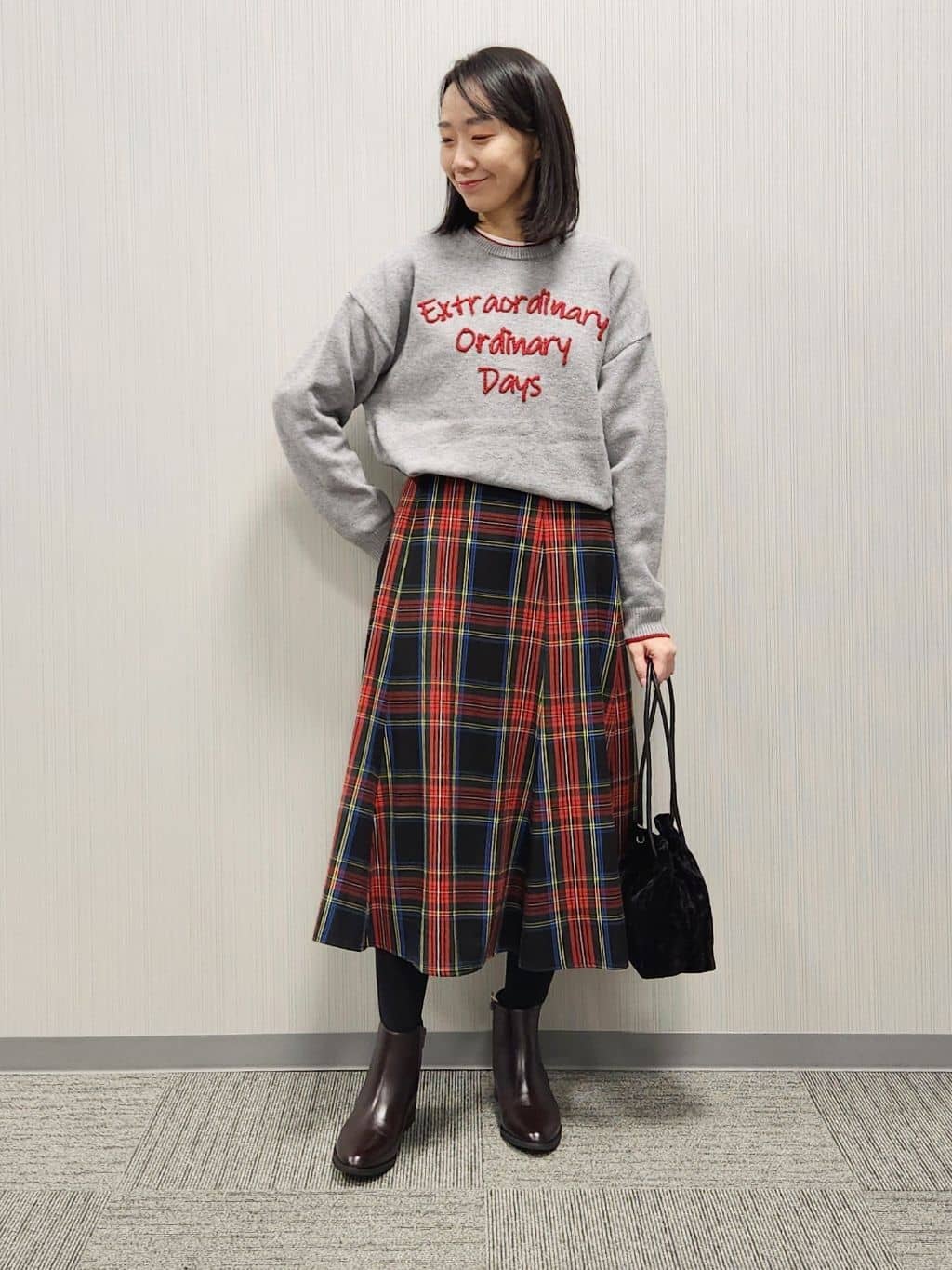 naraさんの「Dessin｜【洗える】ペイント風刺繍入り配色ラインニット」を使ったコーディネート