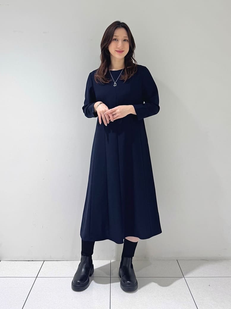 そんさんの「INDIVI｜【ミニブークレ素材】ジャケットライクカーディガン」を使ったコーディネート