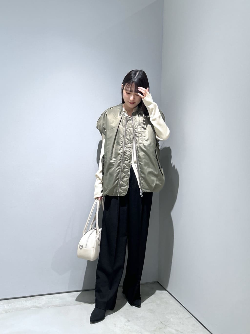 Renoさんの「INDIVI｜Timeless｜モードスラックス」を使ったコーディネート