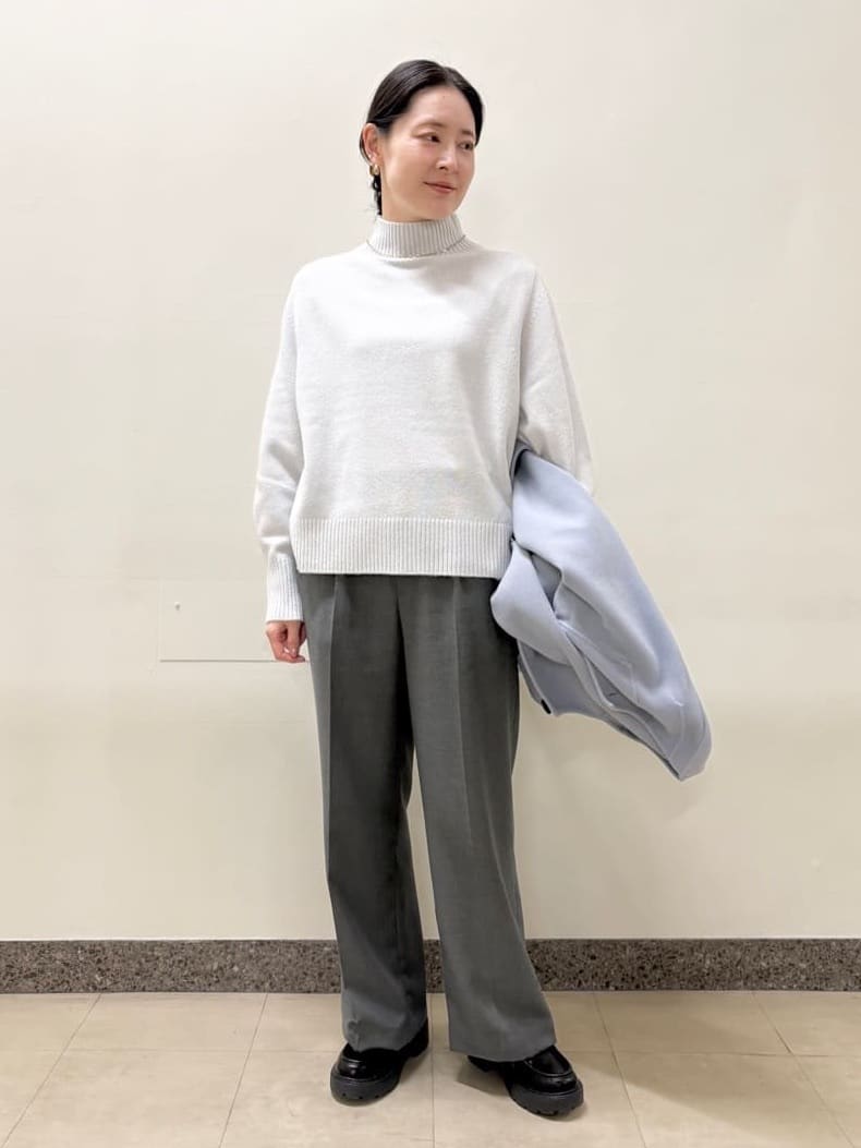 サオリさんの「UNTITLED｜【ミディ丈/軽やか】セミラグランリバー コート」を使ったコーディネート