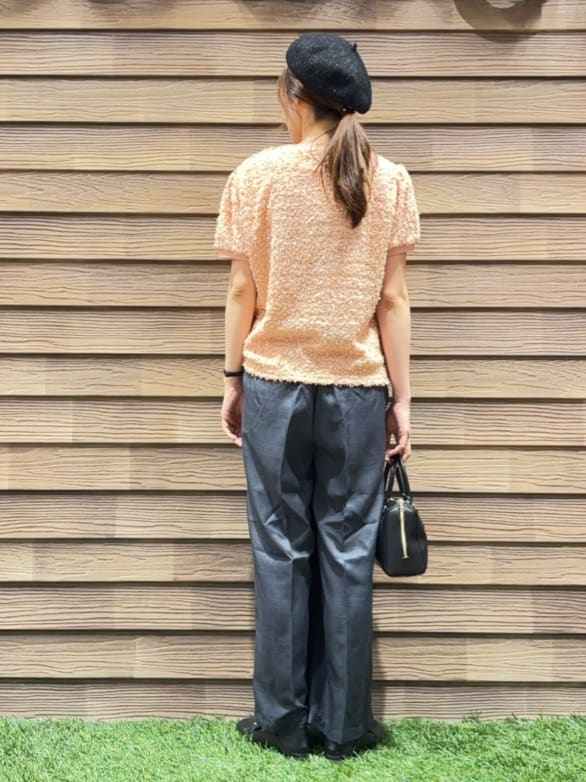 himiさんの「SHOO･LA･RUE｜【S-LL】大人も着やすい愛らしさ リボンヤーン半袖トップス」を使ったコーディネート