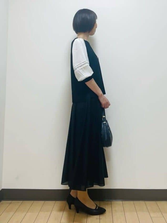 Riiさんの「Reflect｜【WEB先行カラーあり／手洗い可】ジョーゼットスリーブ&times;ニット」を使ったコーディネート