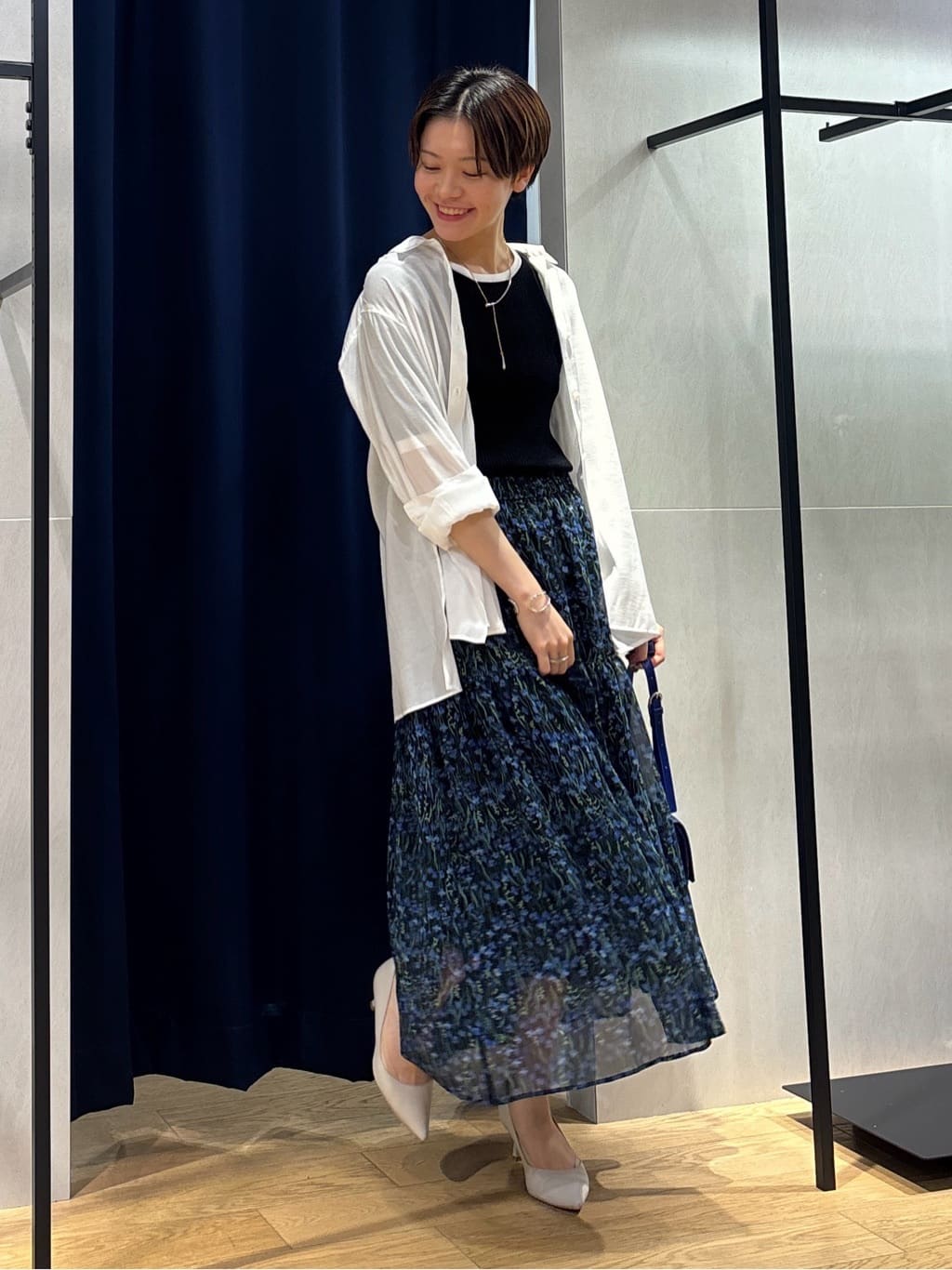 kanaeさんの「INDIVI｜【インナーで活躍／アンサンブル】クルーネック半袖ニット」を使ったコーディネート