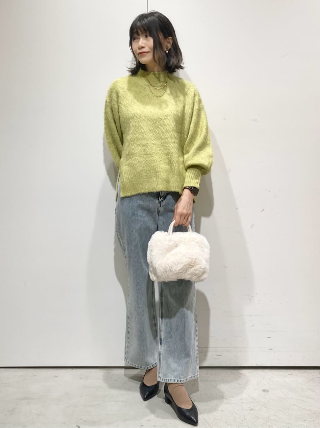 Jさんの「OPAQUE.CLIP｜《丈が選べる》デニムバギーパンツ【洗濯機洗い可】」を使ったコーディネート
