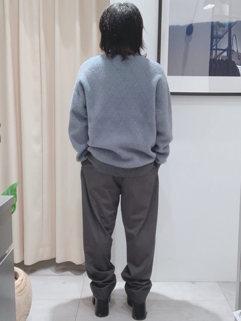 坂。さんの「THE SHOP TK｜【ふんわり心地いい肌触り】　ダイヤ柄シャギーニット」を使ったコーディネート