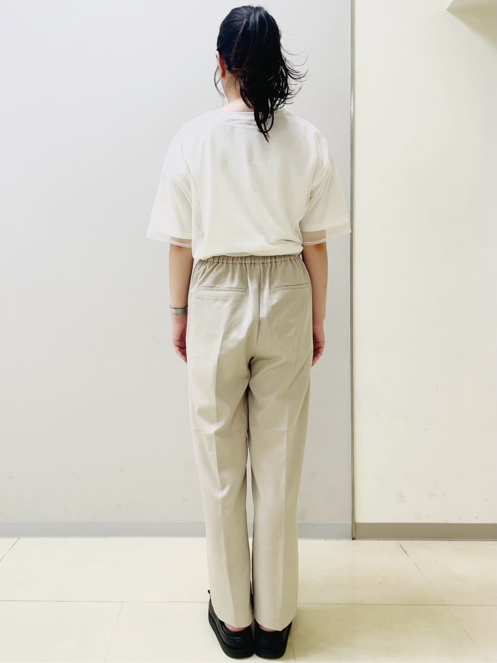 Puuさんの「grove｜ラフだけどおしゃれ　チュールレイヤードTシャツ」を使ったコーディネート