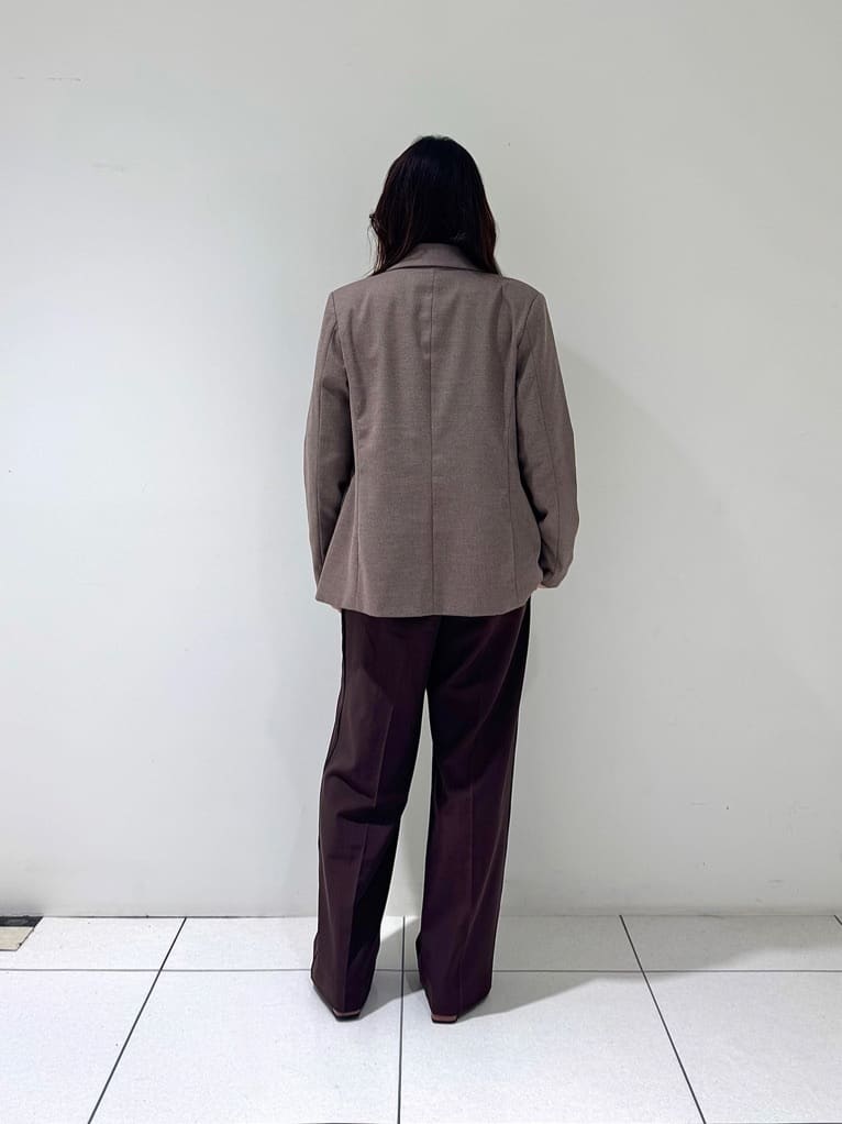 そんさんの「INDIVI｜Comfy SET UP｜イージーストレートワイドパンツ【セットアップ対応／通勤/カセット服】」を使ったコーディネート