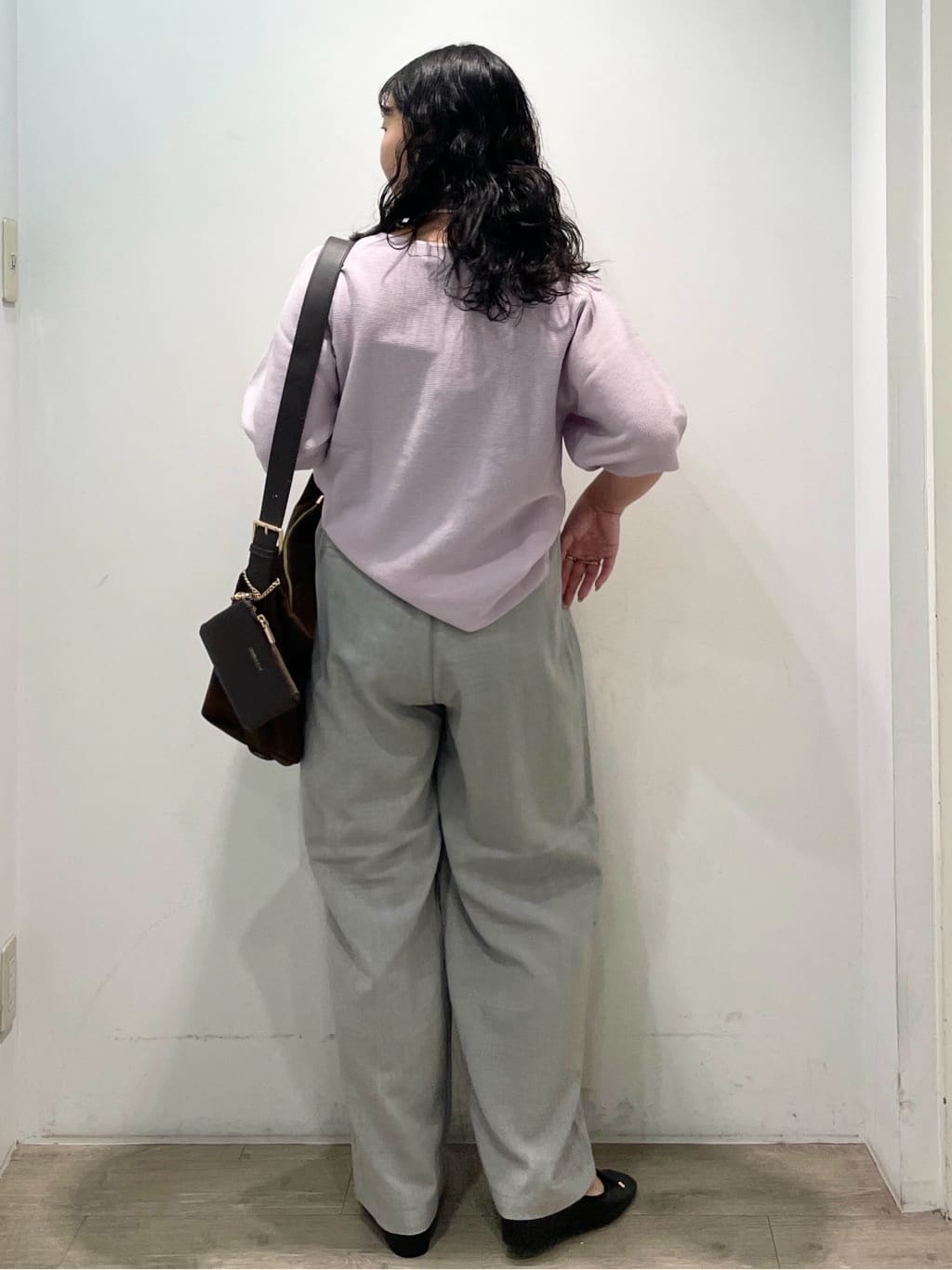 sumicaさんの「OPAQUE.CLIP｜ガーターボリュームスリーブニット【UVケア／洗濯機洗い可】」を使ったコーディネート