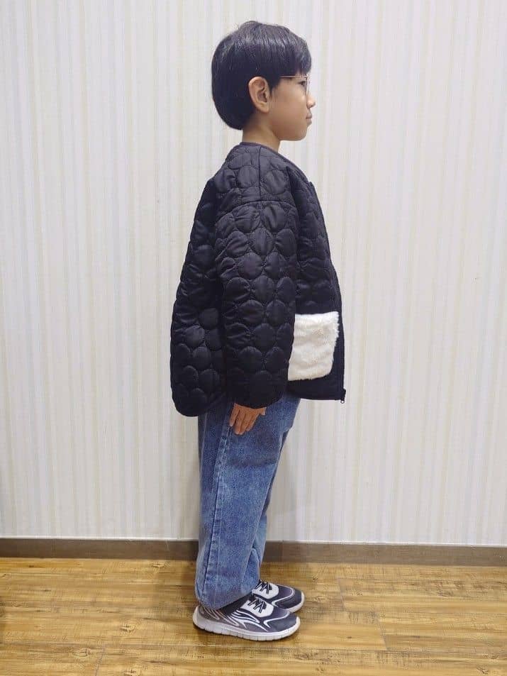 Yuiさんの「SHOO･LA･RUE｜【100-150cm/撥水】キルト&times;ファーリバーシブルブルゾン」を使ったコーディネート