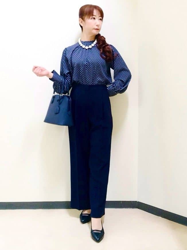 花さんの「Reflect｜【SS-4Lサイズ】ドットプリントブラウス」を使ったコーディネート