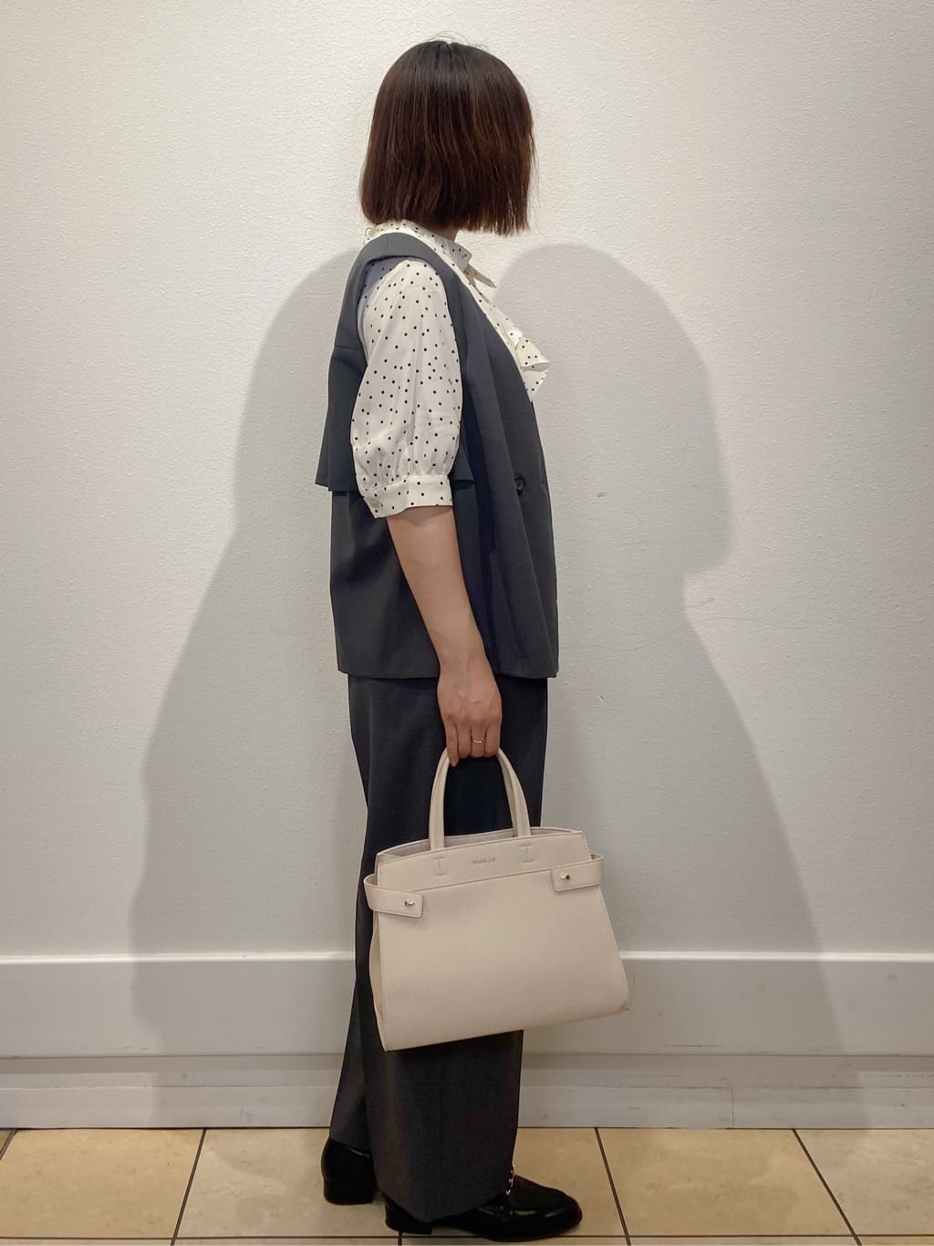 kimiさんの「index｜バックフリルデザインジレ／セットアップ可【洗濯機洗い可／接触冷感／吸水速乾／ストレッチ】」を使ったコーディネート