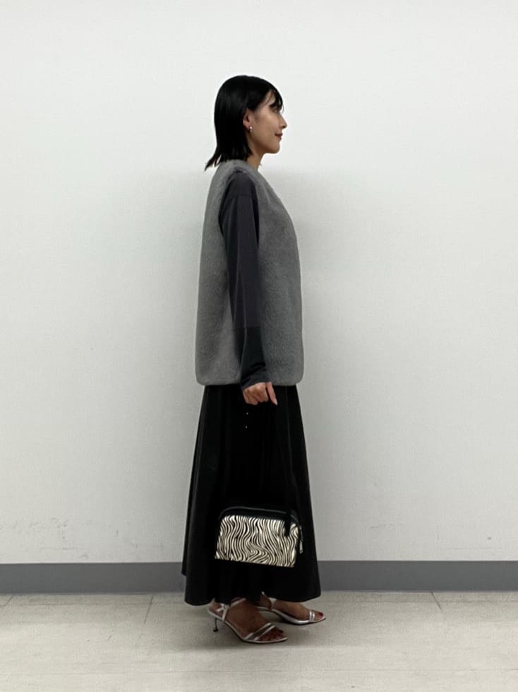 hinanoさんの「INDIVI｜ミンク調フェイクファージレ」を使ったコーディネート