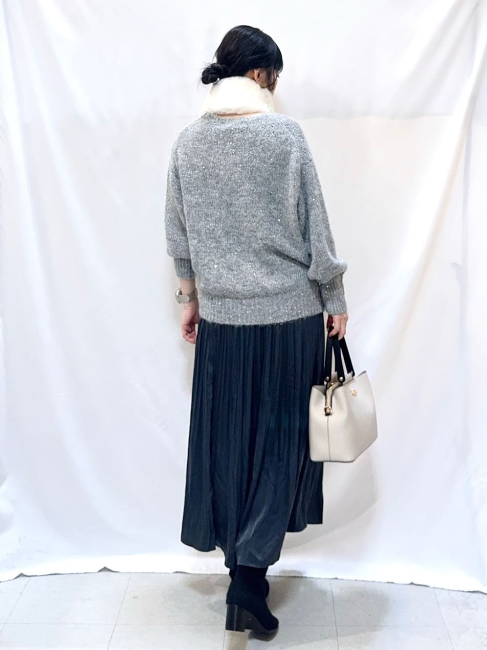 𝐇𝐢𝐫𝐨𝐦𝐢さんの「SHOO･LA･RUE｜起毛ニットブーツ」を使ったコーディネート