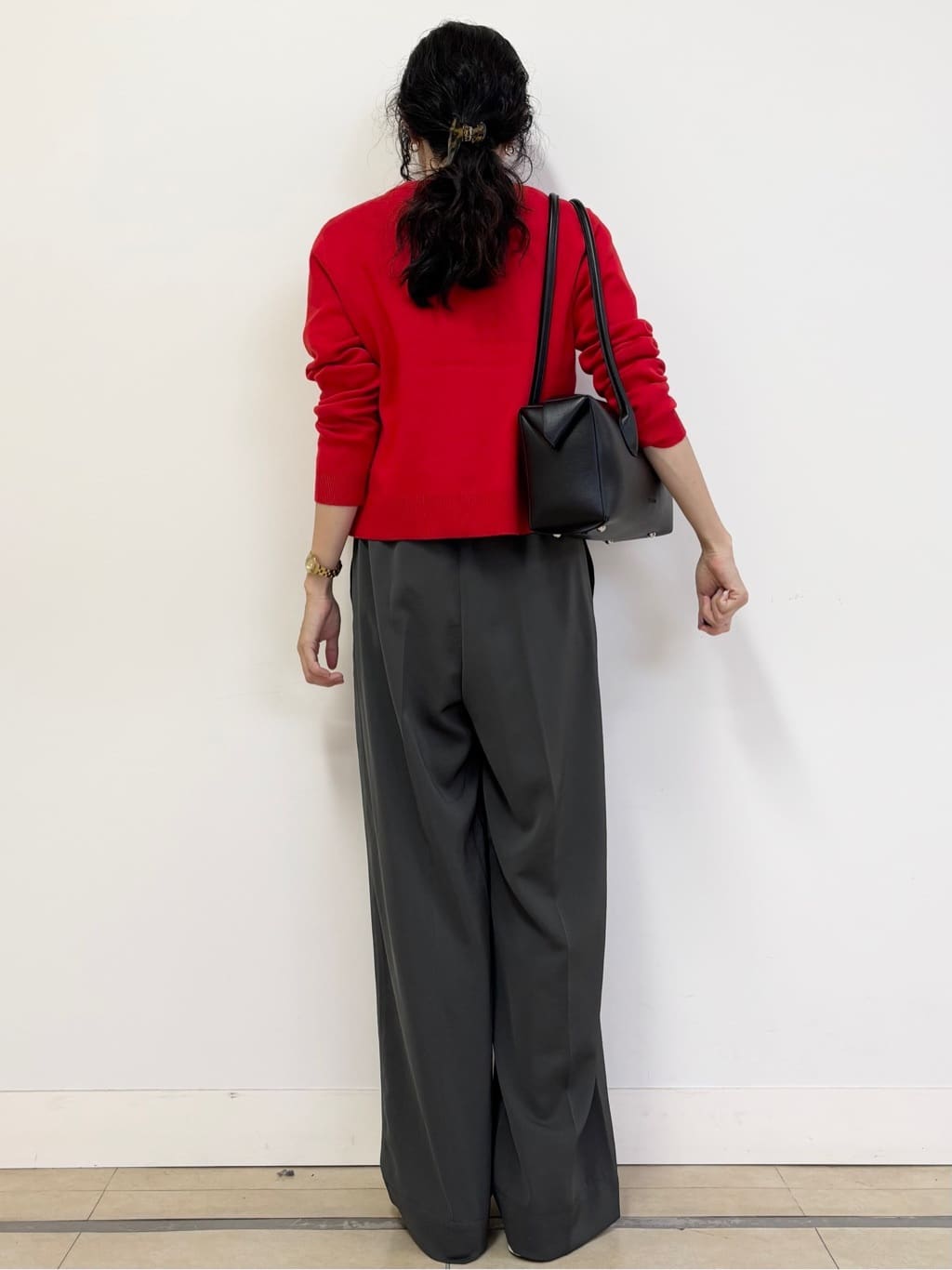 YOKOTAさんの「DRESSTERIOR｜◆【接触冷感/抗菌防臭/消臭】アイスクリアコットンボーダーTシャツ」を使ったコーディネート