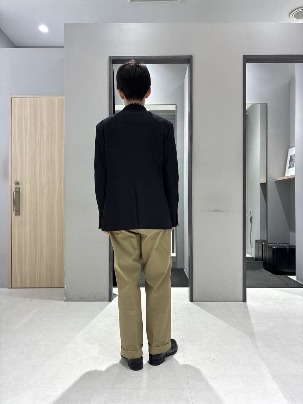 わいずみさんの「TAKEO KIKUCHI｜【360&deg;ストレッチ／セットアップ対応】None Of Stress ジャケット」を使ったコーディネート