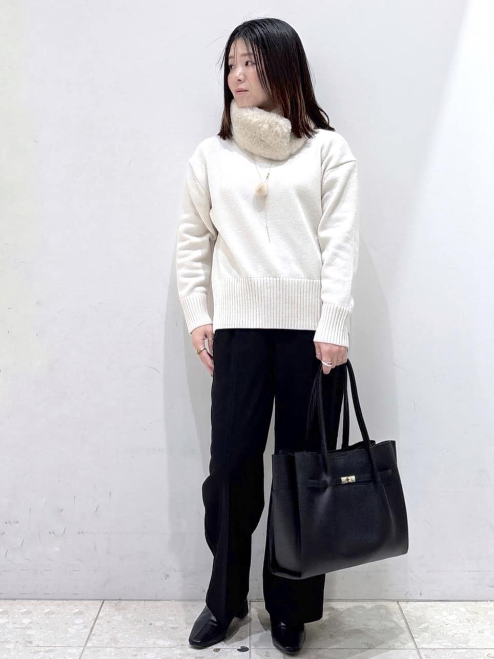 mameさんの「OPAQUE.CLIP｜ウォームタッチ イージーワイドパンツ【洗濯機洗OK／ストレッチ】≪SS～LL≫」を使ったコーディネート