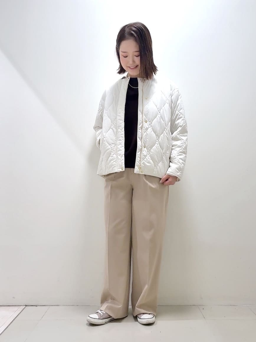 YUIさんの「UNTITLED｜【8色展開/体型カバー】魅せるタイムレスニット」を使ったコーディネート
