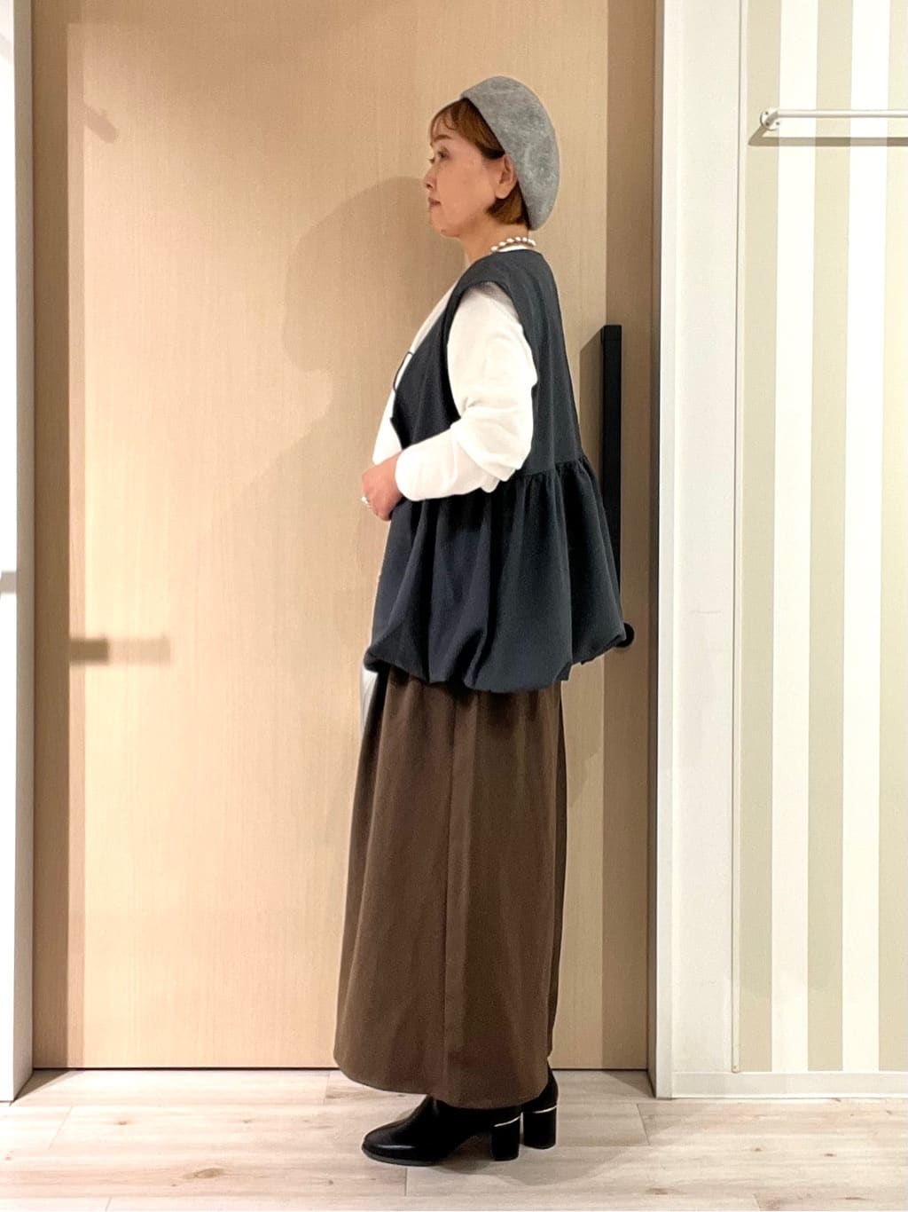 ぷくりんさんの「SHOO･LA･RUE｜【洗濯機可/S-LL】周りと差がつく チェーンステッチロゴロンT」を使ったコーディネート
