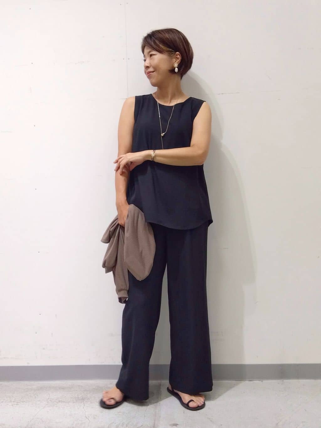 Kさんの「INDIVI｜【軽く羽織れる】ボレロカーディガン」を使ったコーディネート