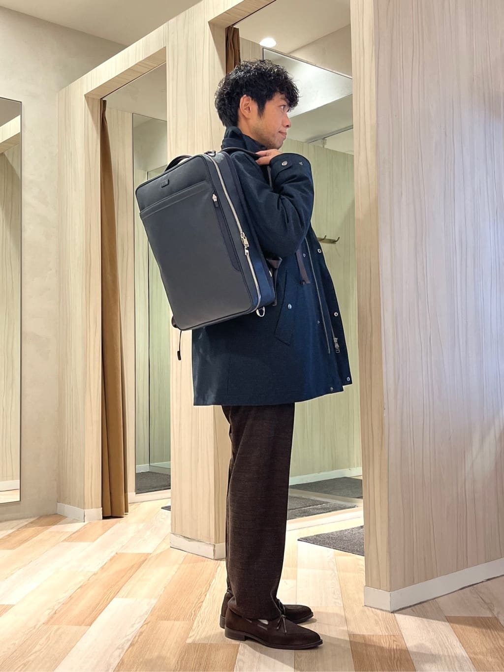URAさんの「TAKEO KIKUCHI｜【3WAY】ドビー ダウンライナー付ブルゾン」を使ったコーディネート