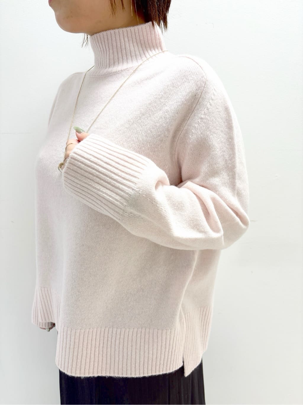 ayumiさんの「UNTITLED｜【8色展開/洗える】ウールカシミヤ ハイネックニット」を使ったコーディネート