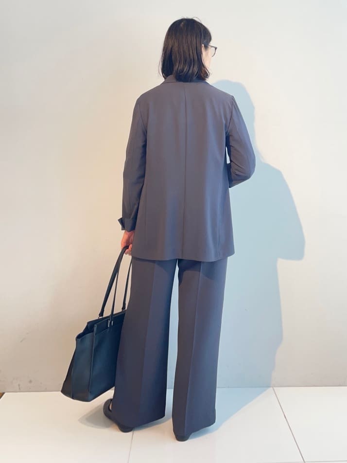murayamaさんの「INDIVI｜【軽く羽織れる！】ダブルジャケット」を使ったコーディネート
