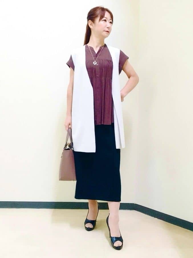 花さんの「Reflect｜【二の腕さりげなくカバー】シャーリングブラウス」を使ったコーディネート