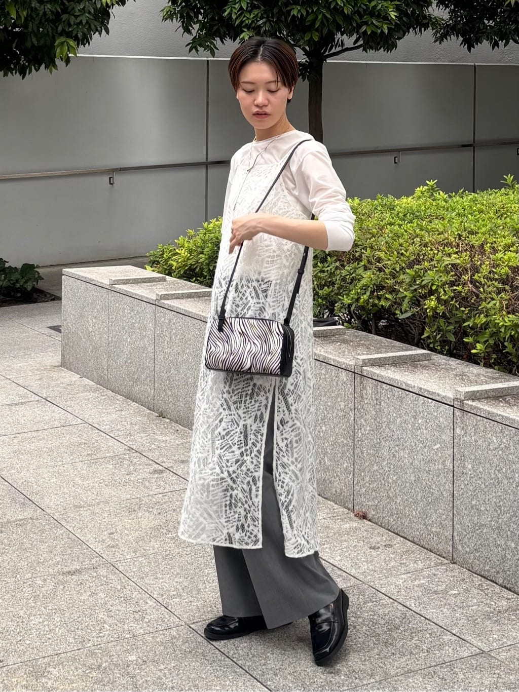kanaeさんの「INDIVI｜【レイヤード◎】レースキャミドレス」を使ったコーディネート
