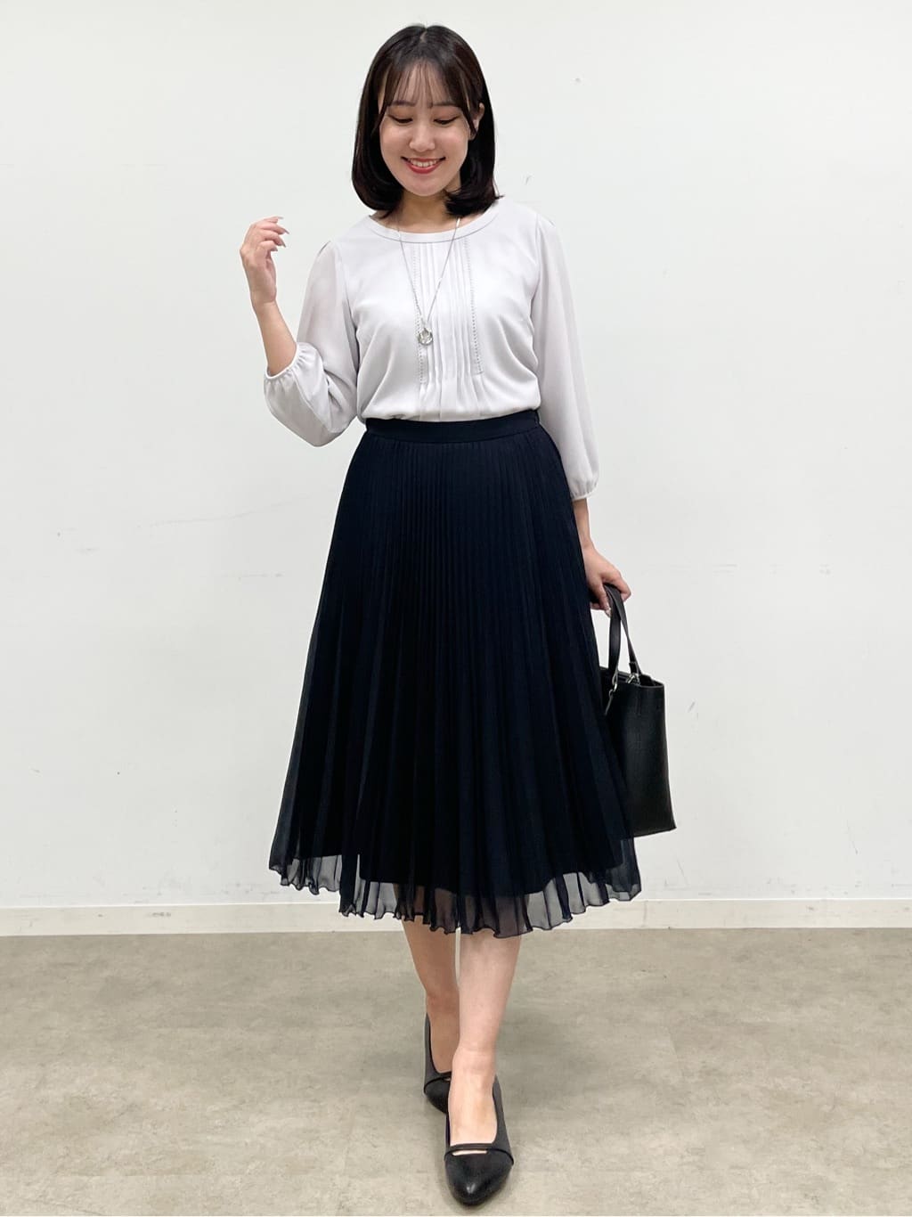 yukariさんの「Reflect｜【SS-4Lサイズ】ピンタック&times;スカラレースブラウス」を使ったコーディネート