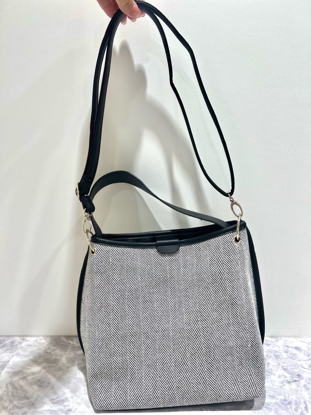 ARISAさんの「grove｜最終お値下げ！！【人間工学】つつまれフィットバレエシューズ （抗菌防臭加工裏地使用）」を使ったコーディネート