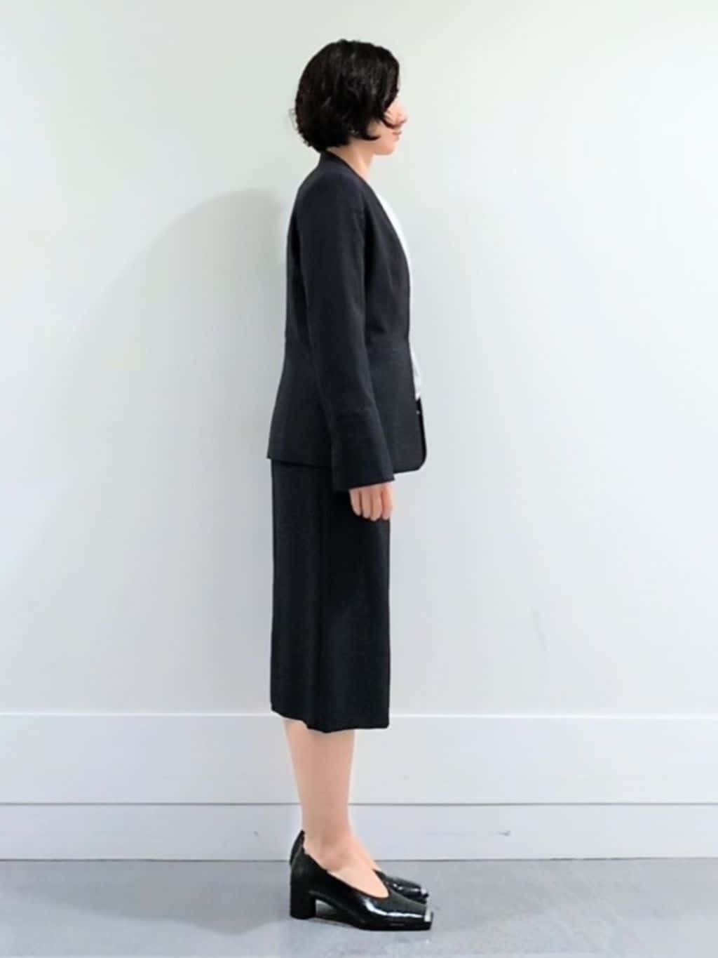 ミズタさんの「UNTITLED｜【洗える/お仕事スーツ】ドライメランジ カラーレスジャケット」を使ったコーディネート