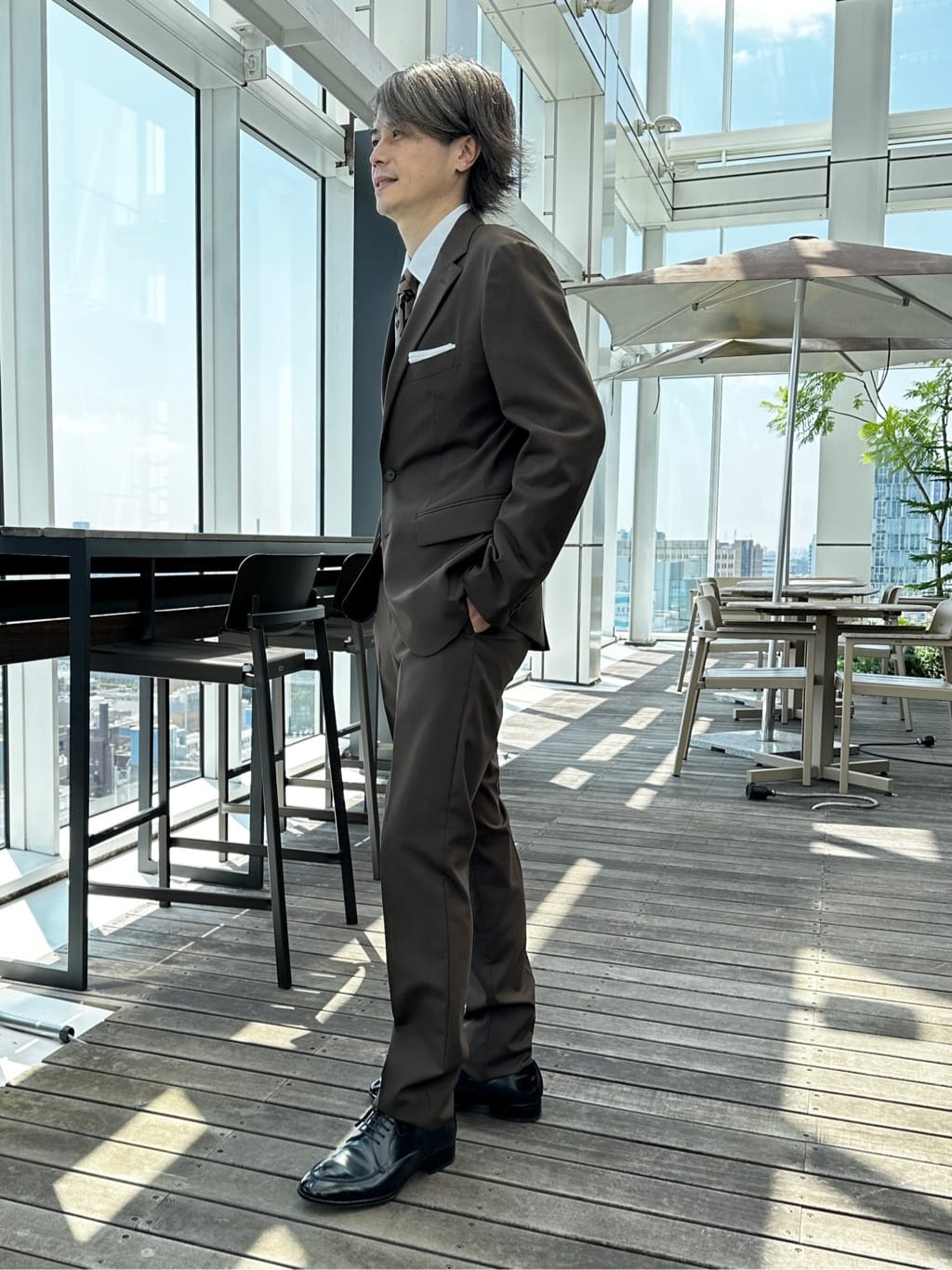 Shintaroさんの「TAKEO KIKUCHI｜【Begin掲載】コーデュラ（R）夏素材ウールトロ　ストレッチスーツ」を使ったコーディネート