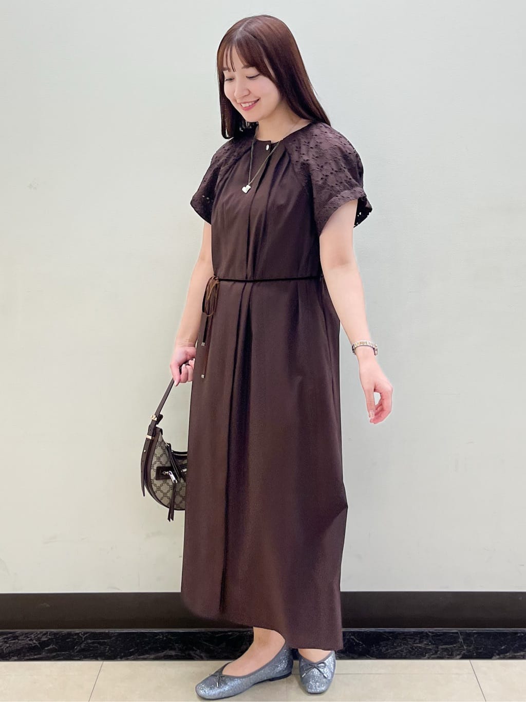 mikikoさんの「Reflect｜カットワークレーススリーブワンピース」を使ったコーディネート