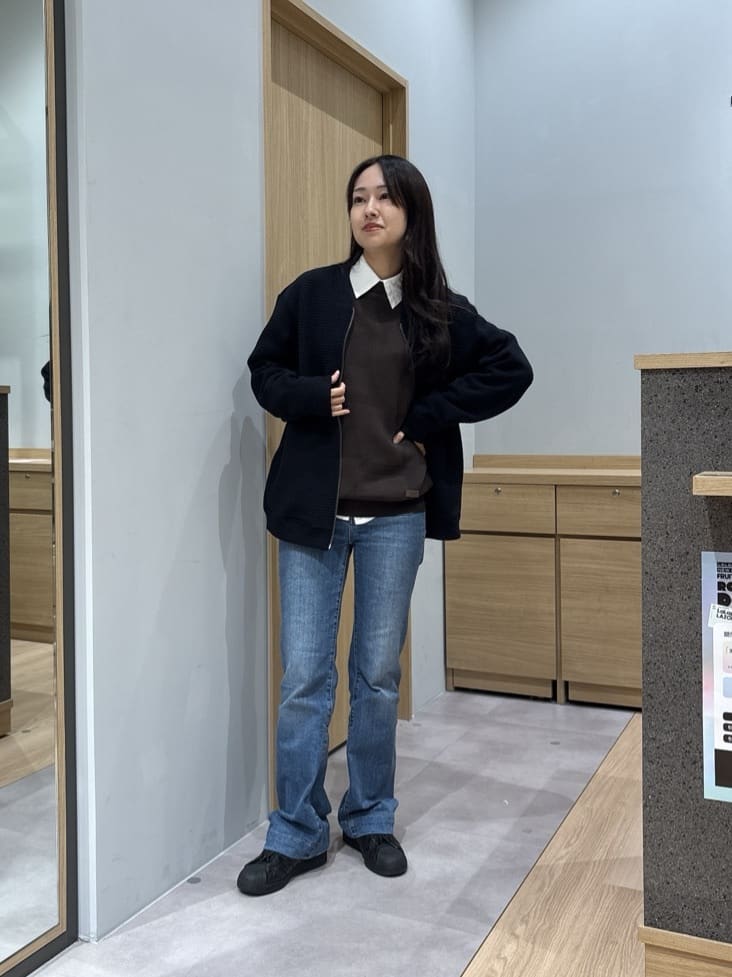 よぴさんの「TAKEO KIKUCHI｜【Made in JAPAN】ビッグチェック＆スライドパズル柄 ニット」を使ったコーディネート