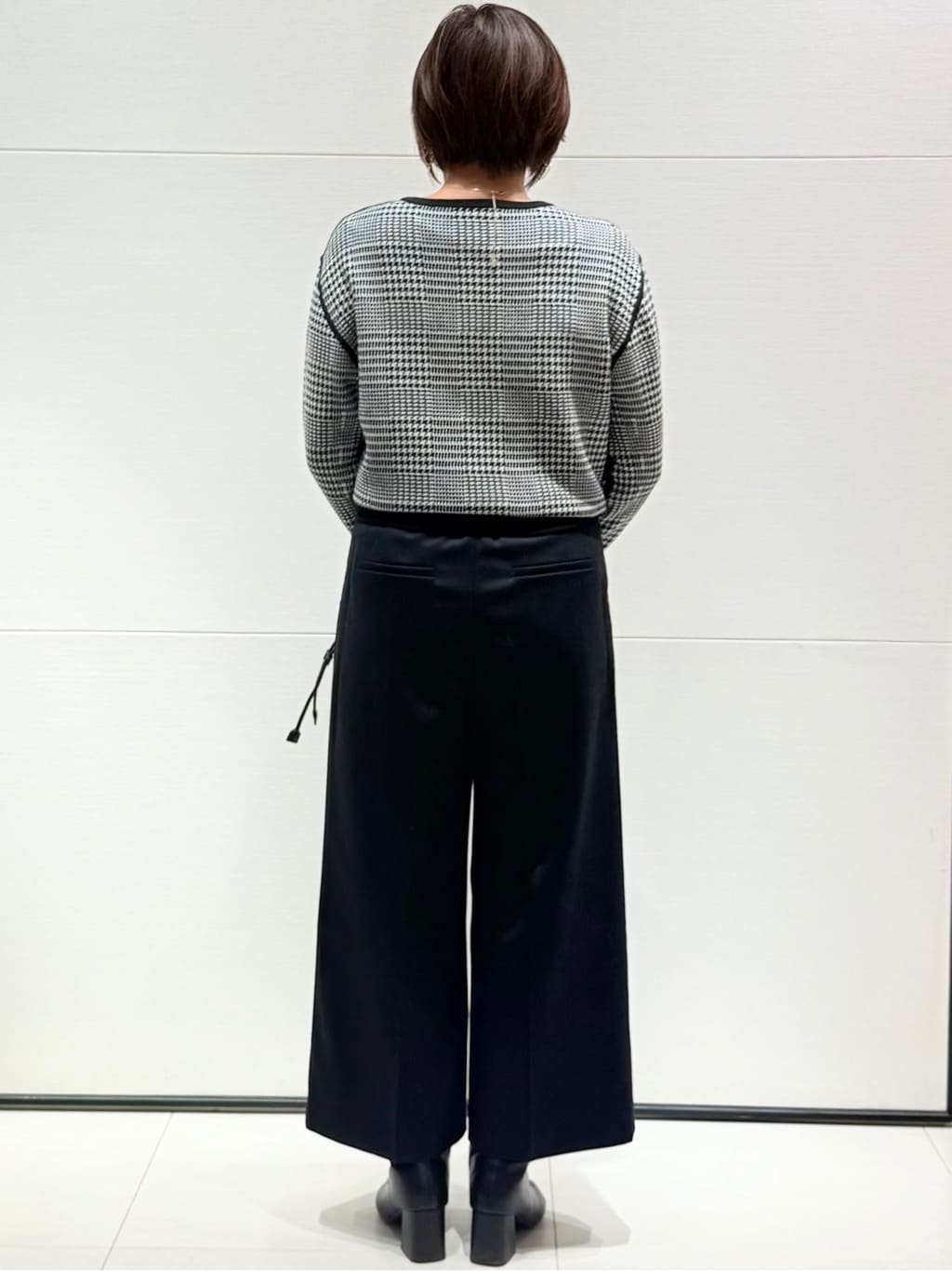 Satさんの「COUP DE CHANCE｜【腰周りすっきり◎】ワイドクロップドパンツ」を使ったコーディネート