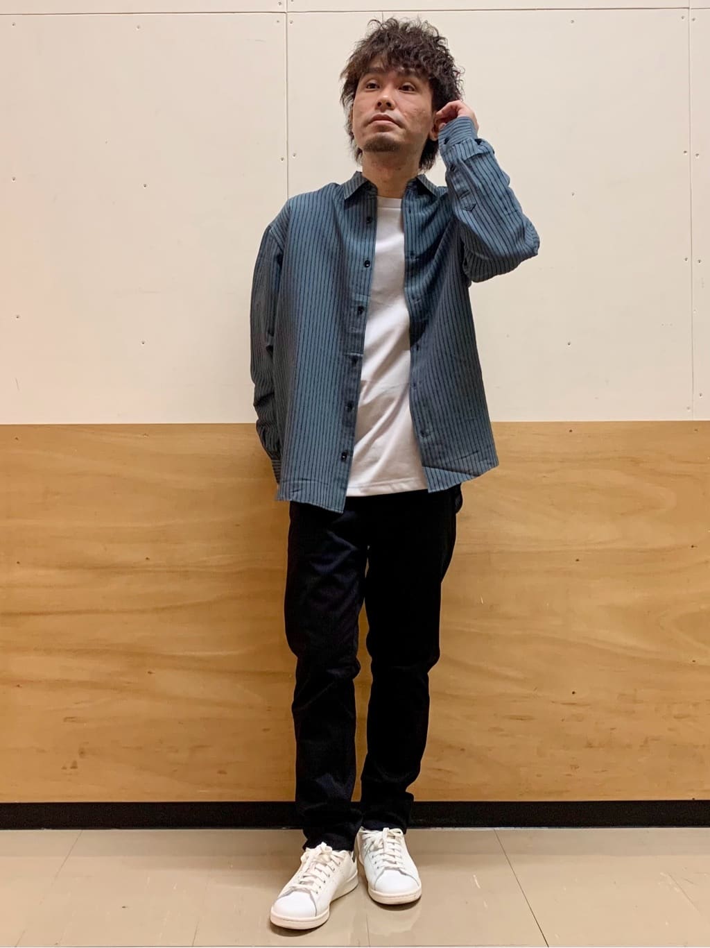 MATUさんの「THE SHOP TK｜チェック＆ストライプ アソート長袖シャツ【洗濯機OK】」を使ったコーディネート
