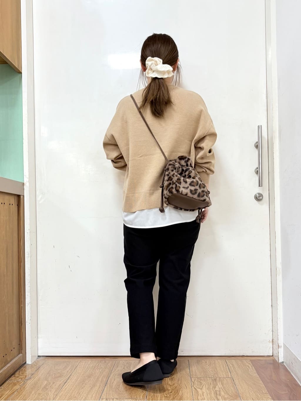 だいわさんの「SHOO･LA･RUE｜【高レビュー/洗濯機可/SS-LL】あったか裏起毛 のびのびストレッチ テーパードパンツ」を使ったコーディネート