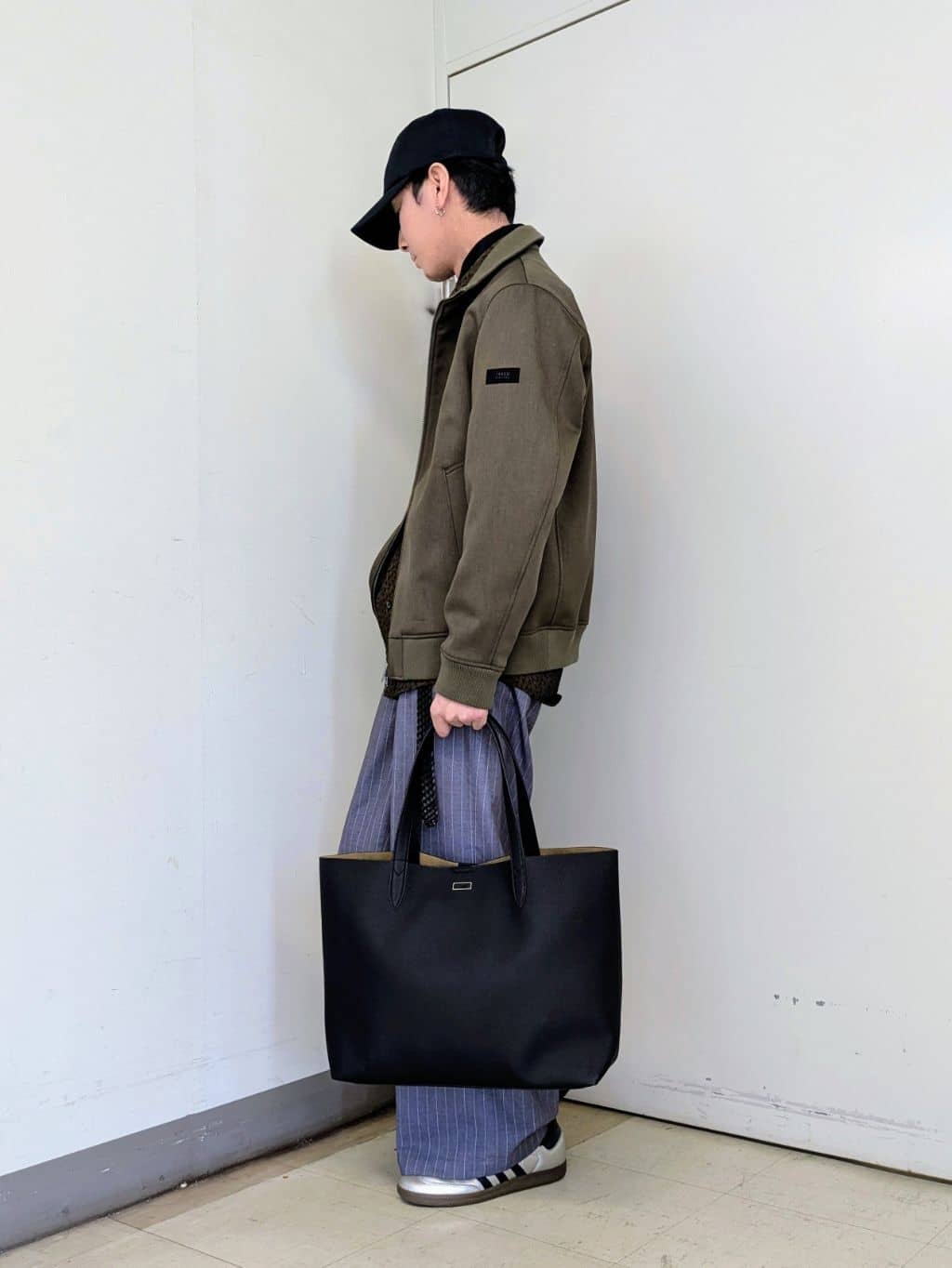 ryoさんの「TAKEO KIKUCHI｜【JUST ONE LAYER】ダウンファブリック ジップアップ リブ ブルゾン」を使ったコーディネート