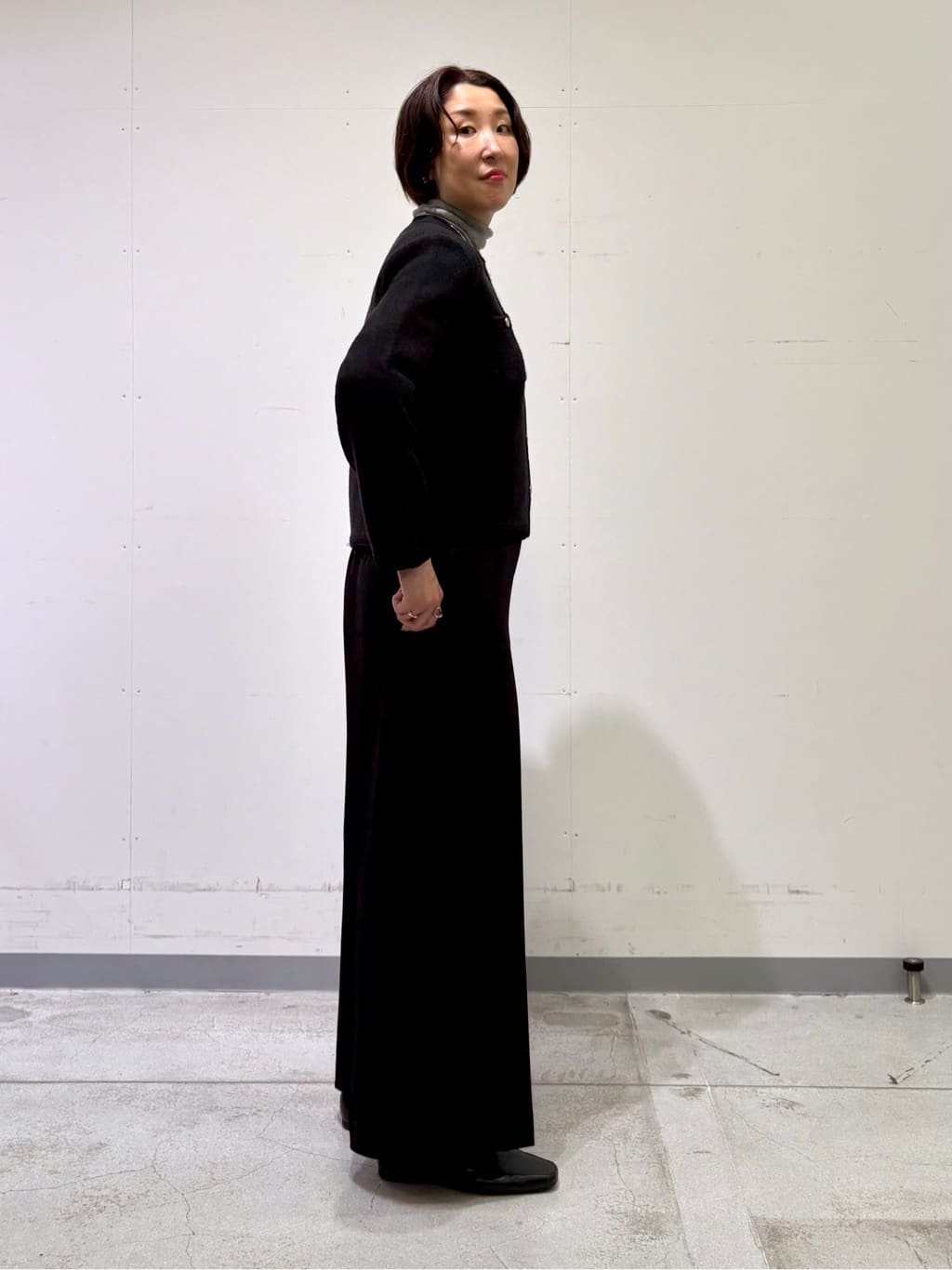 yuriさんの「INDIVI｜【トレンド／スタイルアップ】ストレッチコンビネゾン」を使ったコーディネート