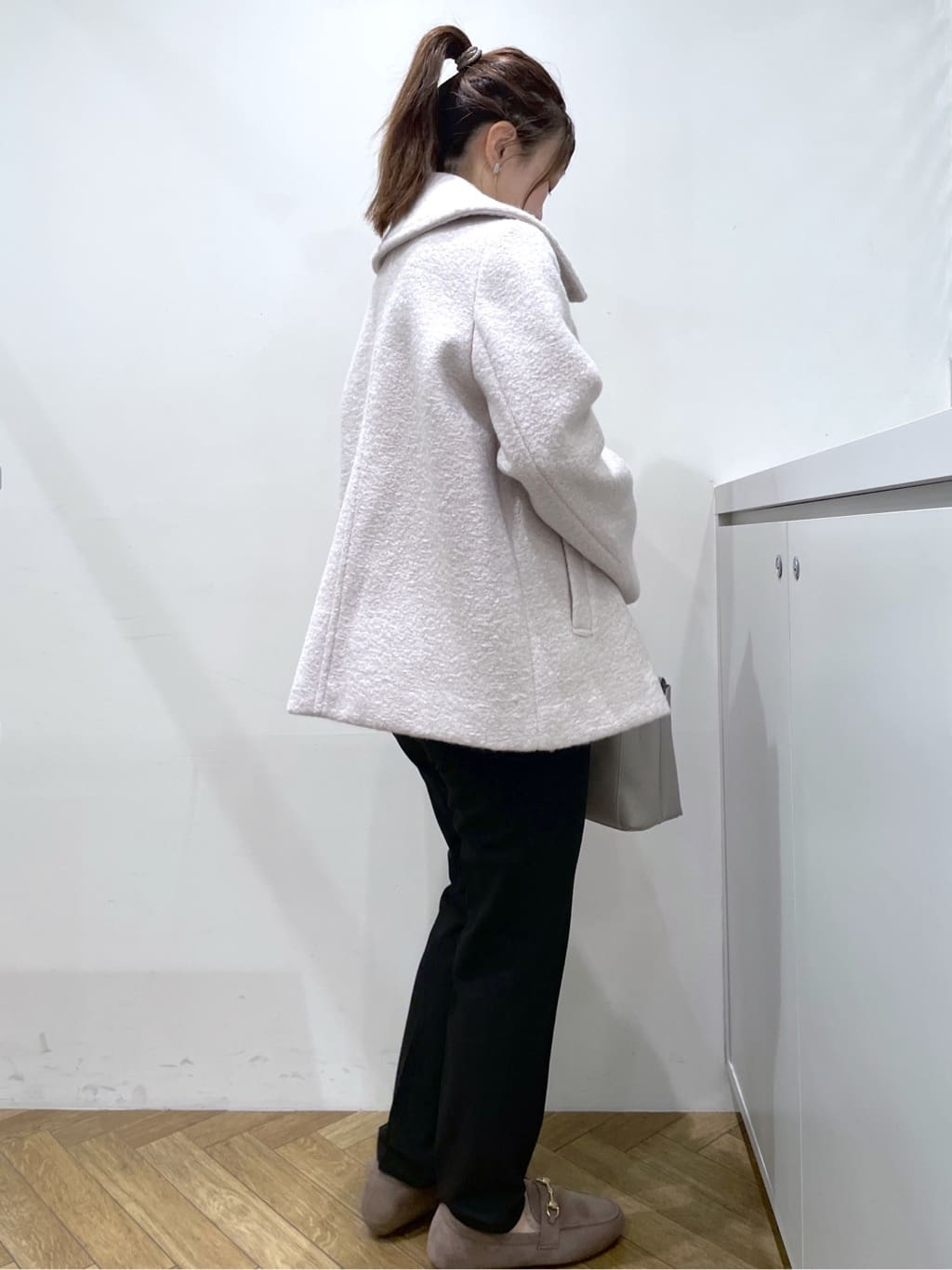 Junさんの「index｜ブークレミドルコート【洗える】」を使ったコーディネート