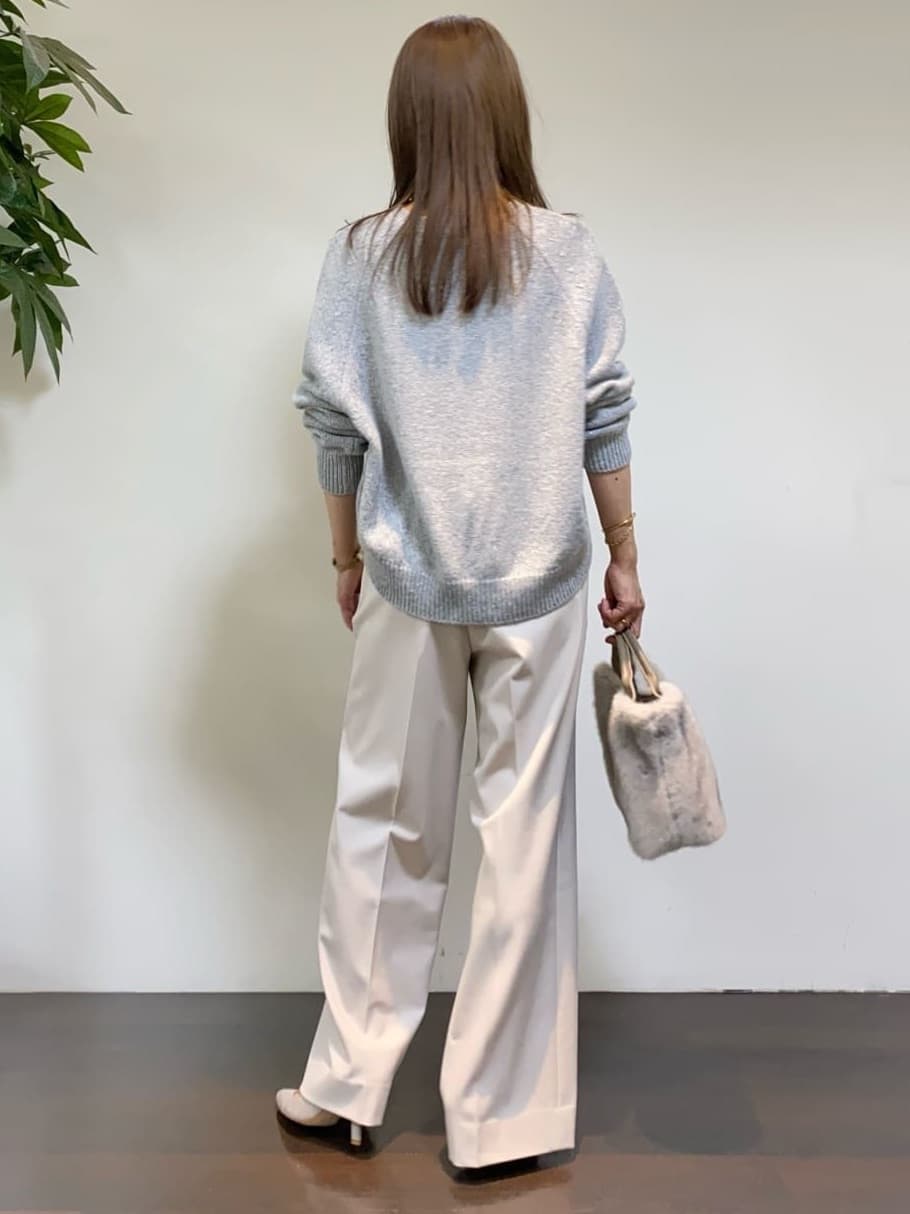 tomoさんの「UNTITLED｜【セットアップ可/ゆったり】ウール混ラメニット」を使ったコーディネート