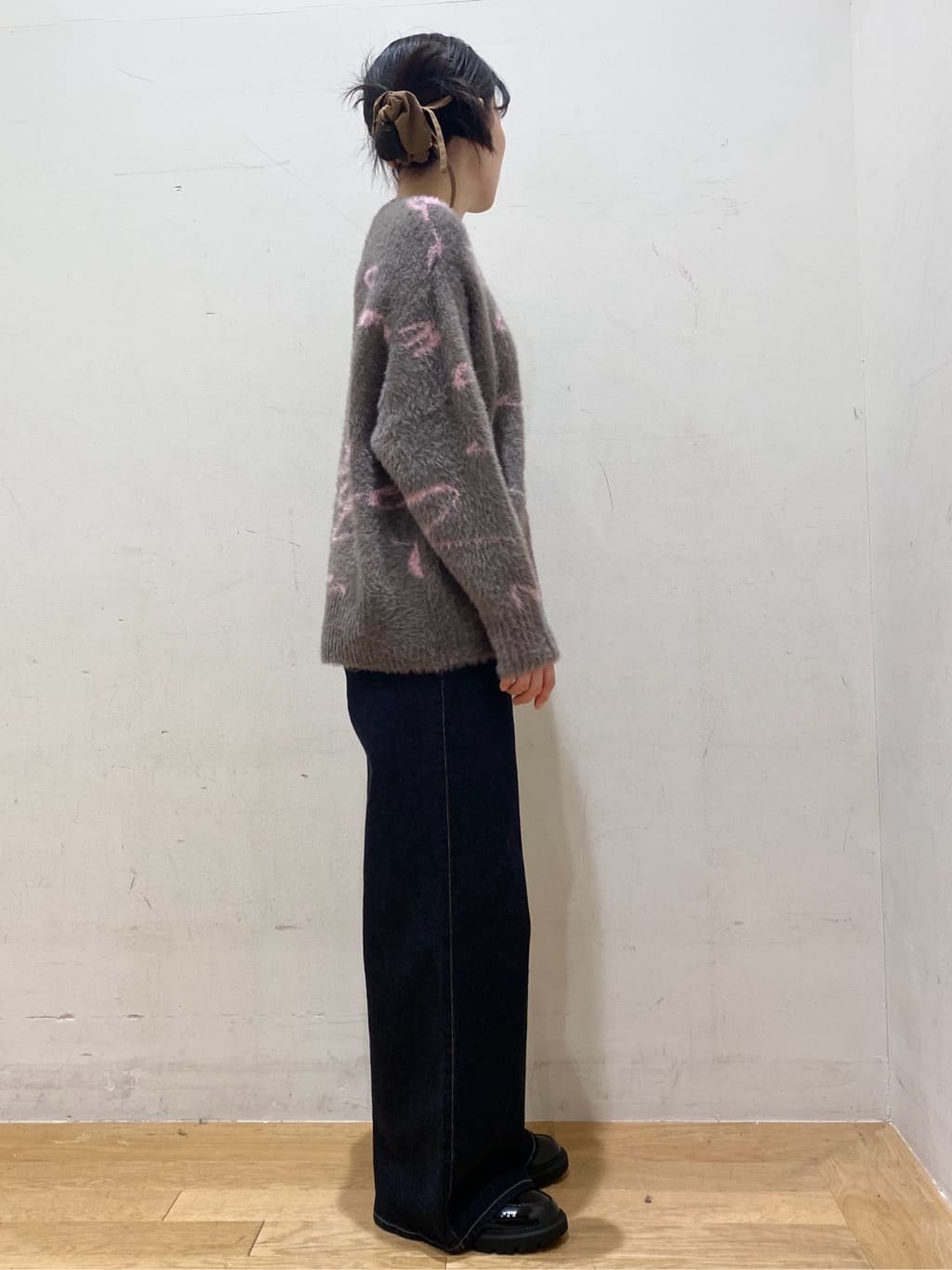 みなみさんの「OPAQUE.CLIP｜アート柄シャギーニット【洗濯機OK】」を使ったコーディネート