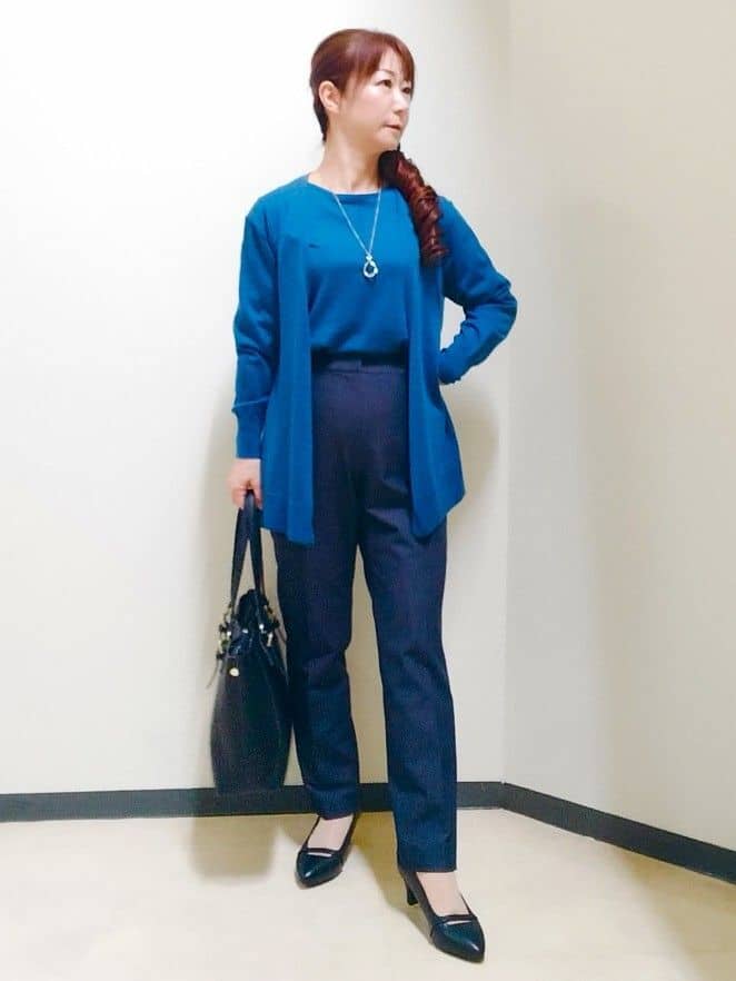 花さんの「Reflect｜【ちくちくしない／アンサンブル可／通勤におすすめ◎】オフボディニット」を使ったコーディネート