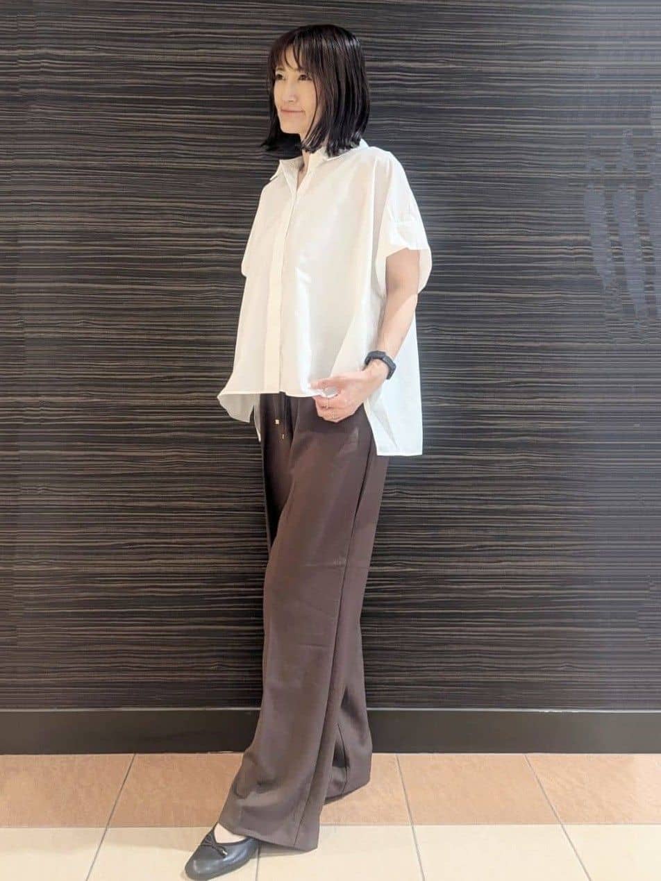 Miさんの「OPAQUE.CLIP｜《andGIRL掲載》リラクシーシャツ【洗濯機洗い可】」を使ったコーディネート
