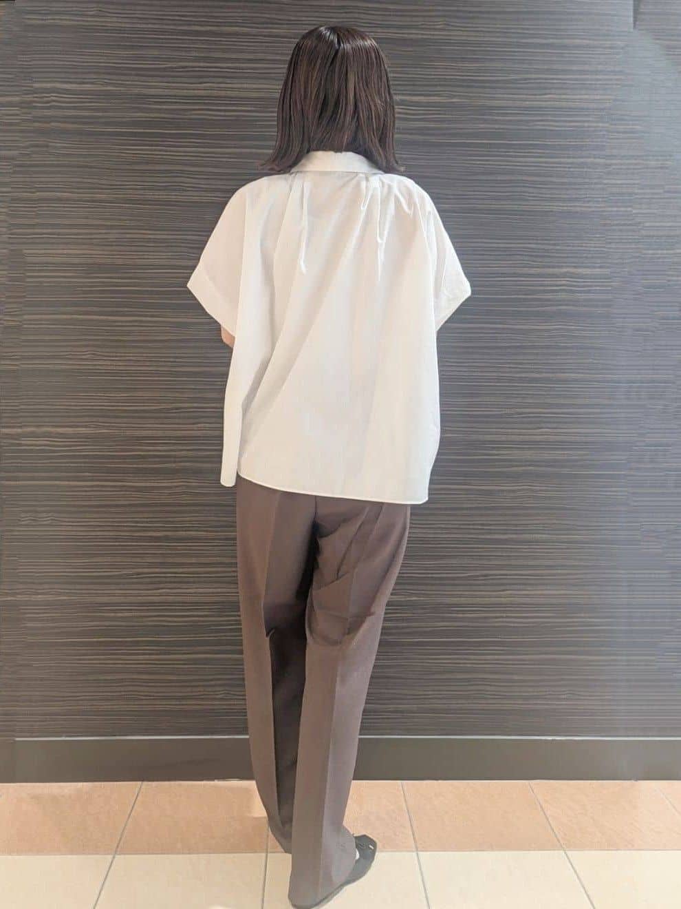 Miさんの「OPAQUE.CLIP｜《andGIRL掲載》リラクシーシャツ【洗濯機洗い可】」を使ったコーディネート