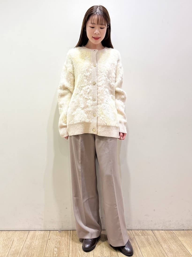 ayaさんの「index｜フリルポケットストレートパンツ【洗濯機OK／防シワ】」を使ったコーディネート
