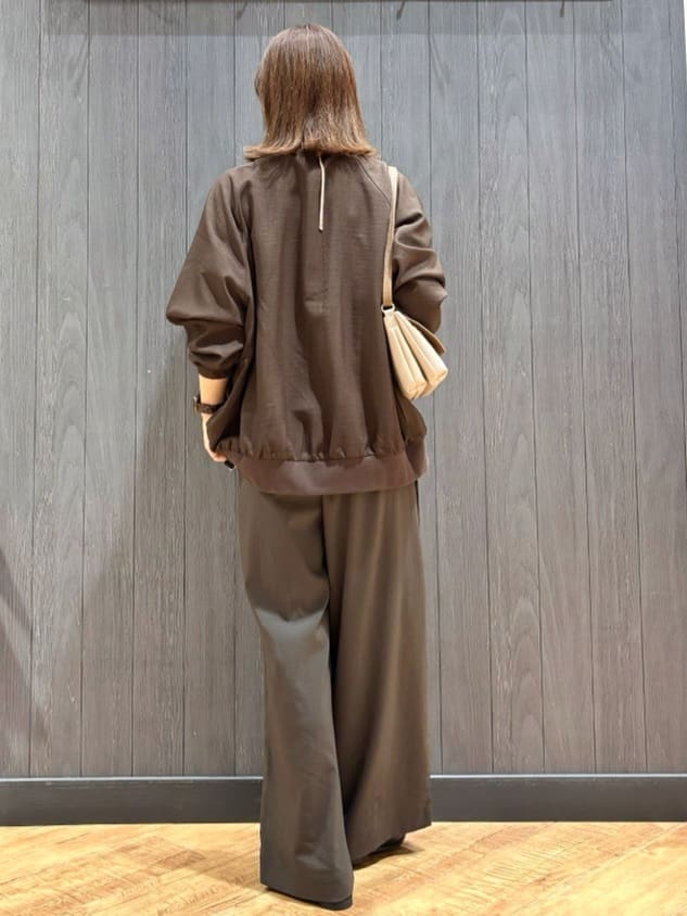 meiさんの「SHOO･LA･RUE｜【着丈選べる/S-LL】触れる度ひんやり ゆるきれい イージーワイドパンツ」を使ったコーディネート