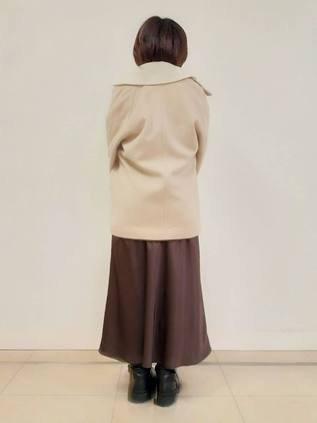 emiさんの「DRESSTERIOR｜コンパクトフェイクファーバッグ」を使ったコーディネート